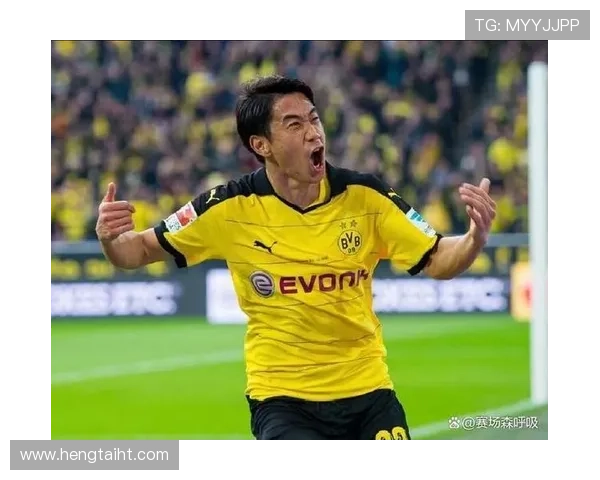 德甲官方晒够套首发日本球员